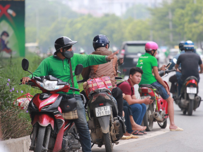 Grabbike giả "đại náo" bến xe Mỹ Đình